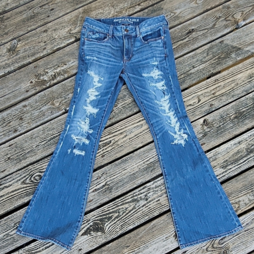 American Eagle AEO Boho Artist Distressed Destroyed Flare Denim Jeans 8 - Picture 8 of 15
